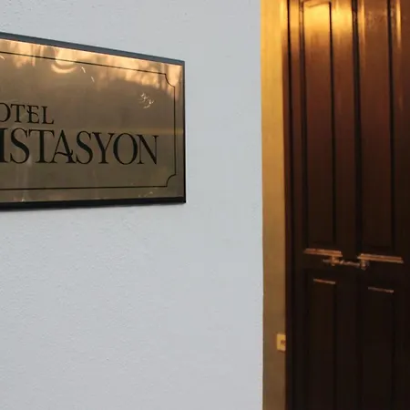 호텔 Istasyon
